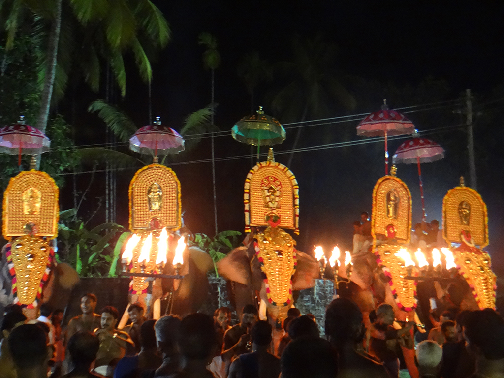 Punartham Vilakku 2015